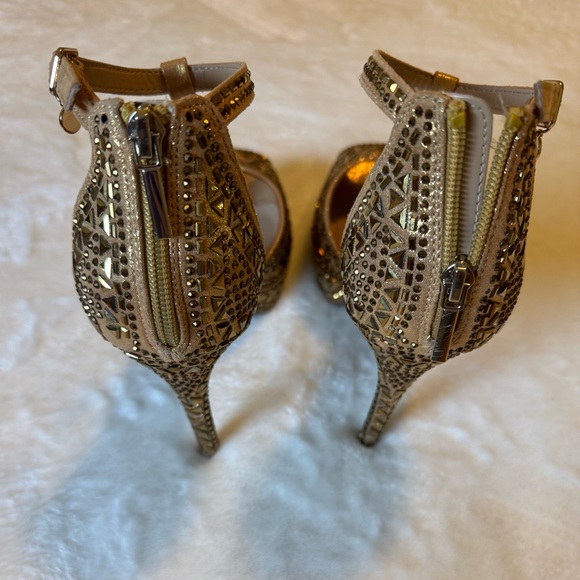 THALIA SODI Chacey Gold Bronze Zippered Platform Heels womens size 10M - Picture 9 of 14